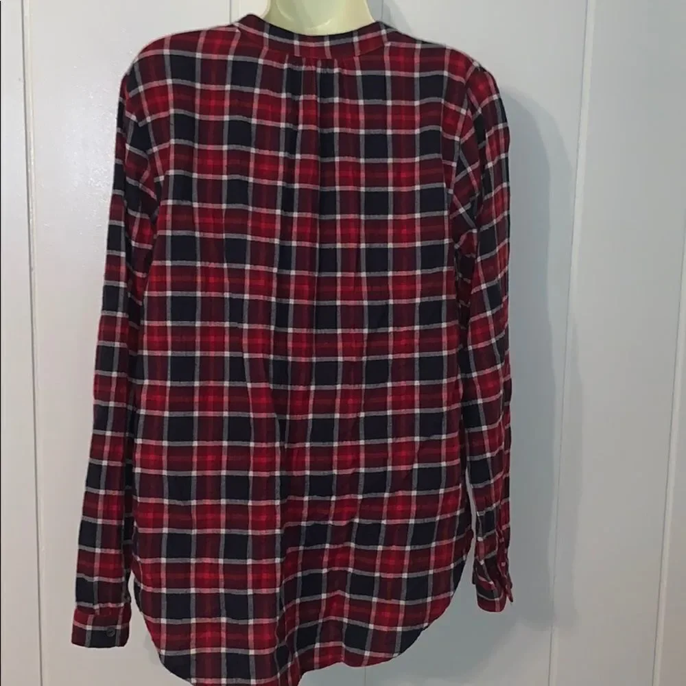 Velvet‎ black & red plaid flannel blouse